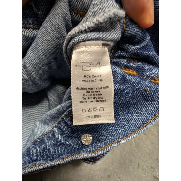 DYI Women's Blue Jean Material Denim Jacket Denim Blue Size Large - Picture 6 of 6
